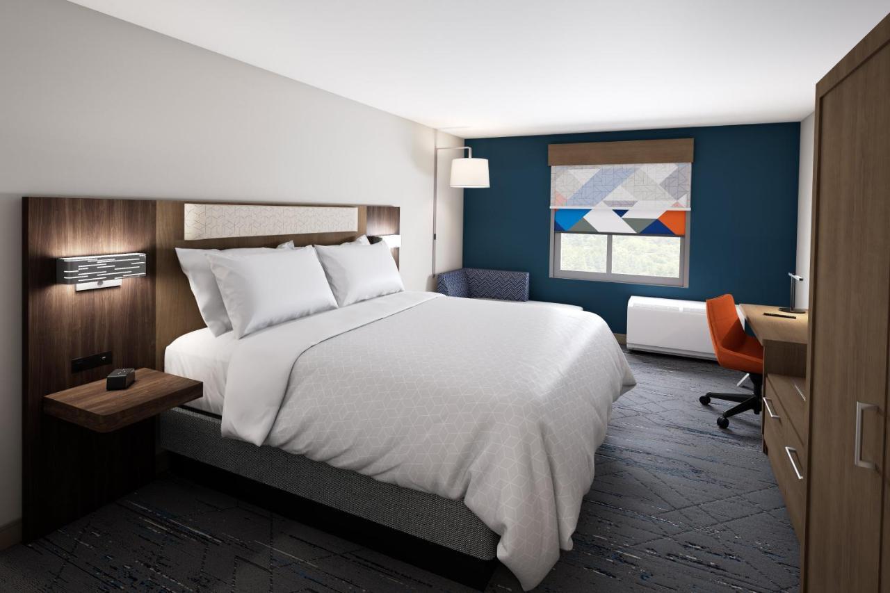 Holiday Inn Express & Suites Reedsburg - Dells Area By Ihg Екстериор снимка