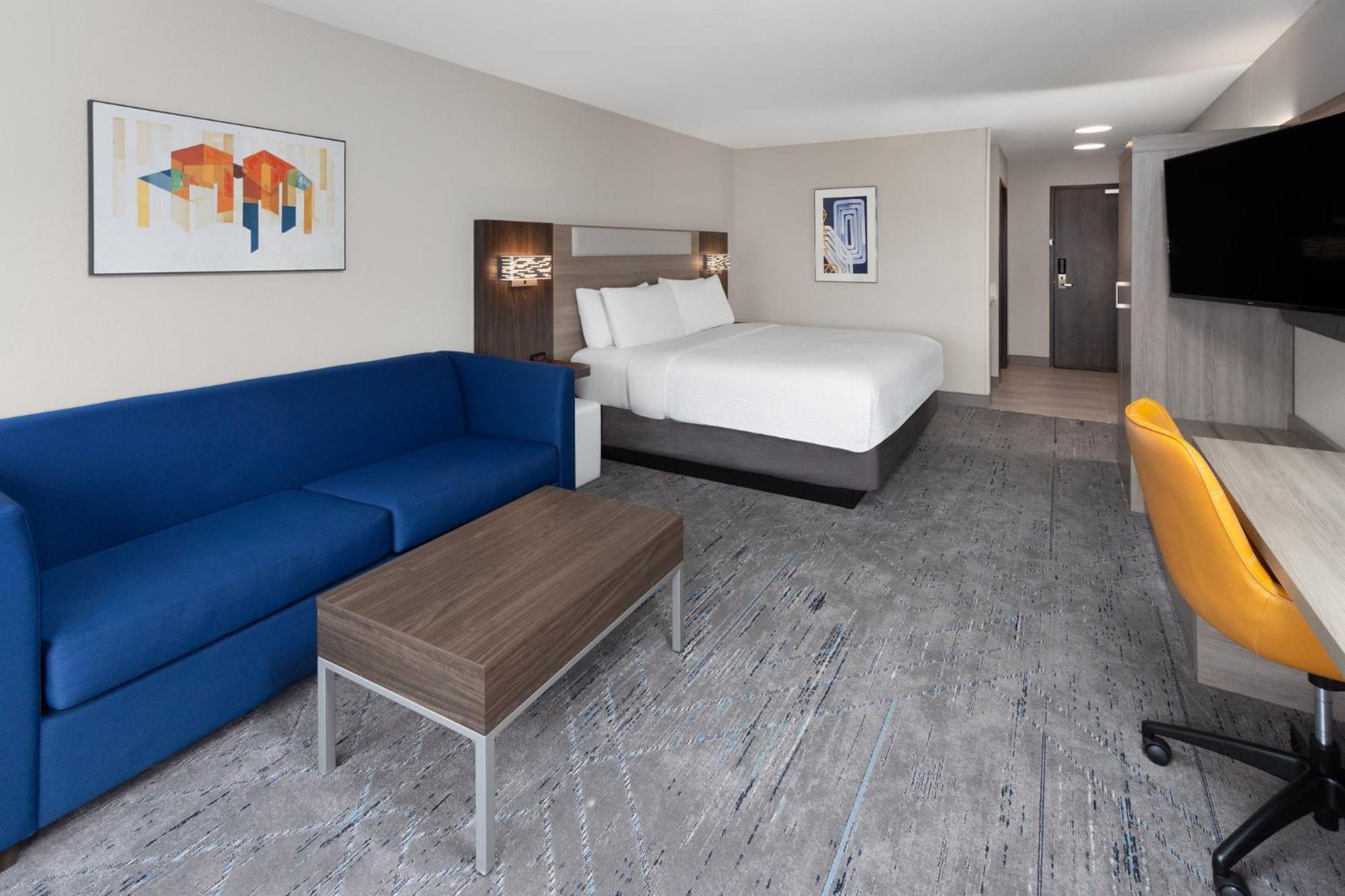 Holiday Inn Express & Suites Reedsburg - Dells Area By Ihg Екстериор снимка